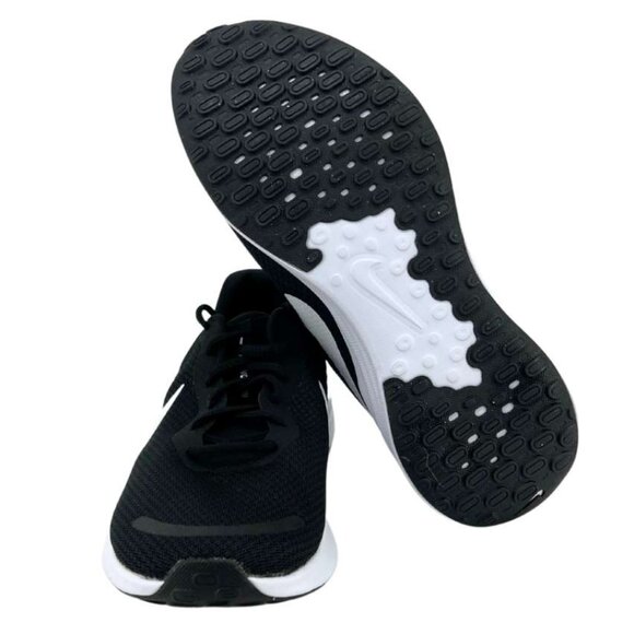 Nike Men's Black & White Revolution 7 Running Shoes / Various Sizes - Picture 6 of 6